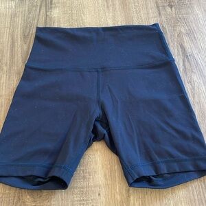 Wunder train short 6”